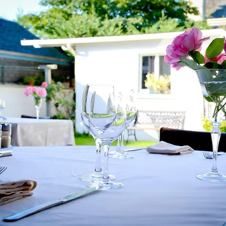 Logis Chez Germaine ホテル