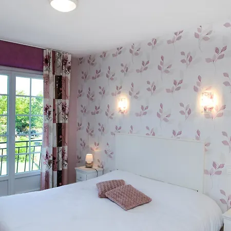 Logis Chez Germaine Hotel Geüs-d'Oloron