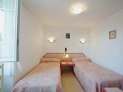 ホテル Logis Chez Germaine Geüs-d'Oloron