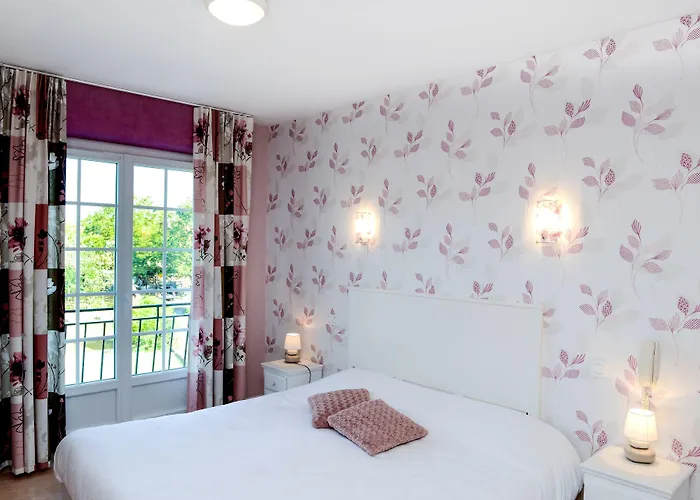 Logis Chez Germaine Ξενοδοχείο Geüs-d'Oloron