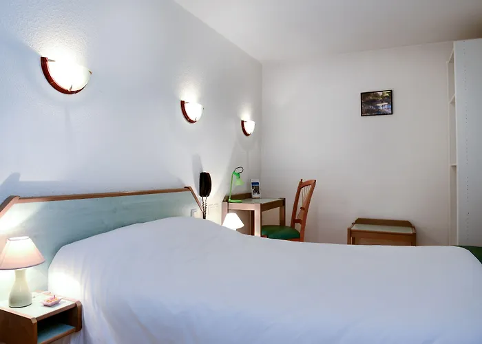 فندق Logis Chez Germaine