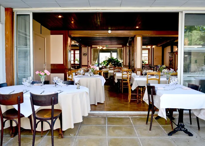 Logis Chez Germaine 2* Geüs-d'Oloron