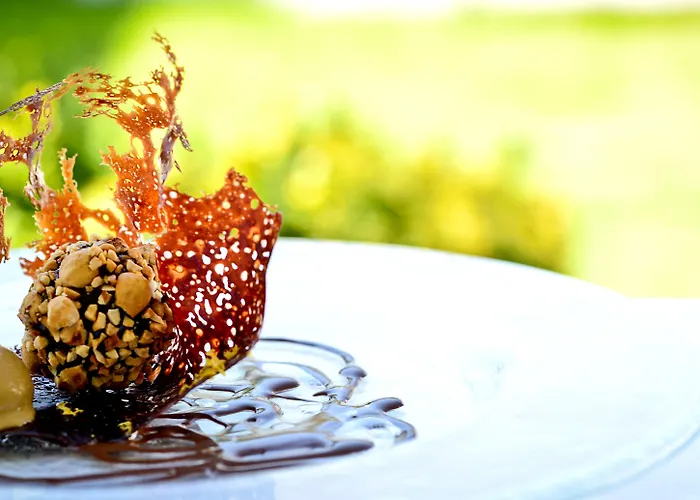 Logis Chez Germaine Otel 2*