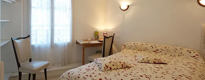 Logis Chez Germaine Ξενοδοχείο Geüs-d'Oloron